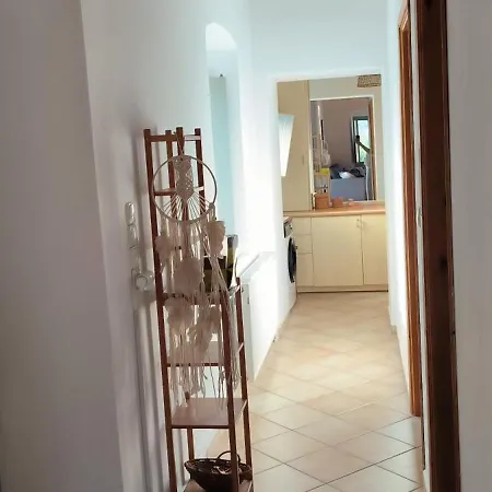 Vrisi House * Kyparission