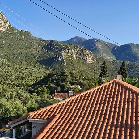 Holiday home Vrisi House Kyparission